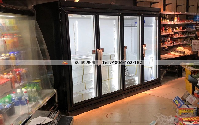 广东省珠海市香洲区凤凰北石泉苑鲜厨管家 冷藏饮料柜